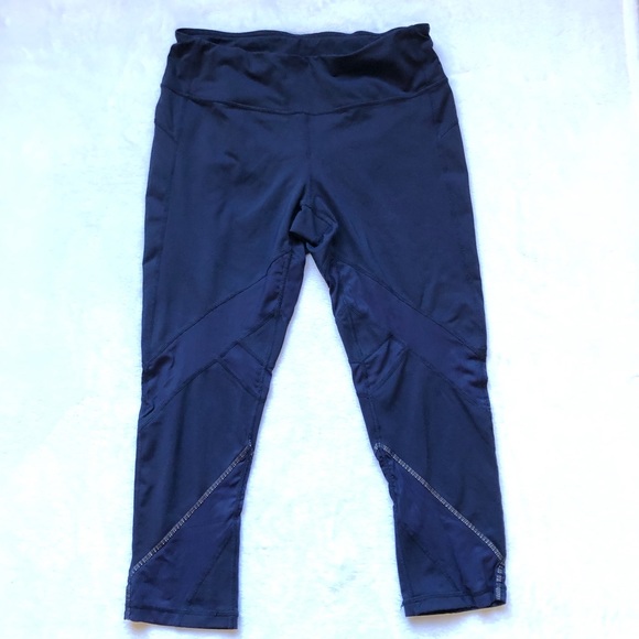 Zella Leggings Navy Blue Cropped Size Medium - Picture 1 of 13